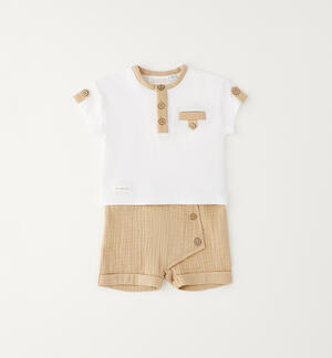 Newborn baby outfit
