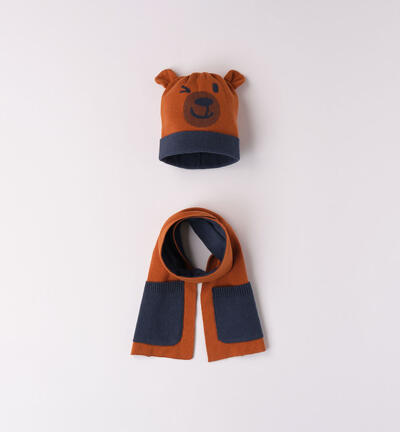 Boys' hat and pocket scarf set BROWN